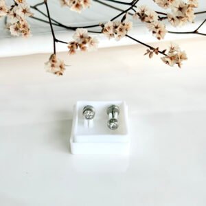 Aros abridores de acero con piedra. Mediano.