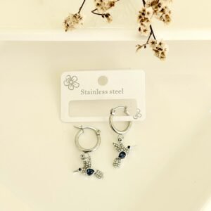 Aros de acero, argollas, colgante de colibrí, azul.
