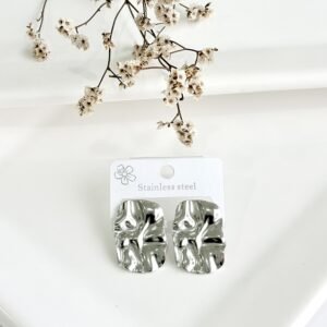 Aros de acero pasantes con forma rectangular. 3 cm.