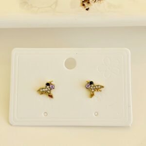 Aros pasantes, colibrí dorado con strass y piedra.