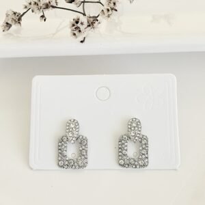 Aros pasantes, cuadrados con strass.