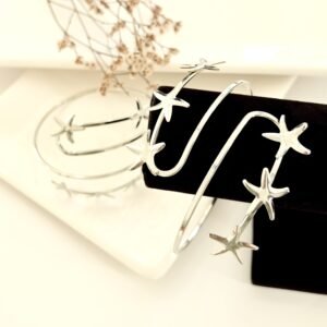 Brazalete plateado, estrella de mar.