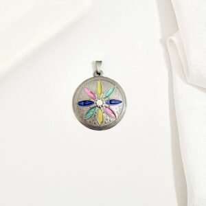 Dije redondo multicolor. Mandala.
