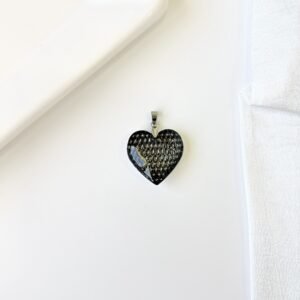 Dije corazón cristal negro