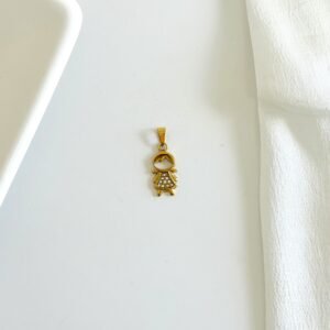 Dije dorado nena con strass.