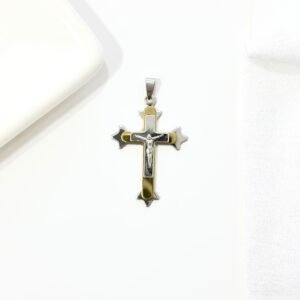 Dije crucifijo combinado.
