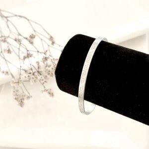 Pulsera acero esclava labrada. x 70 mm.