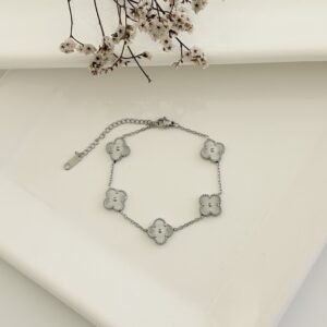 Pulsera acero, tréboles.