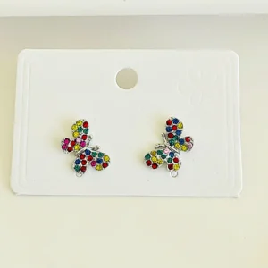Aros pasantes, mariposa con strass de colores.