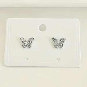 Aros pasantes, mariposa con strass.