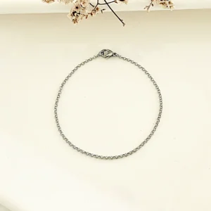Pulsera rolo de acero, fina. x 19 cm.