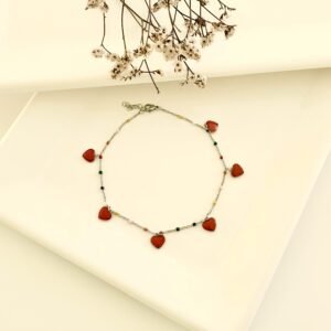 Tobilleras con dijes, corazones.