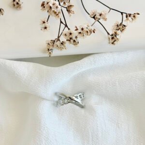 Anillo regulable de acero.