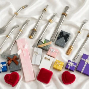 Packaging / Llaveros / bombillas/ billeteras