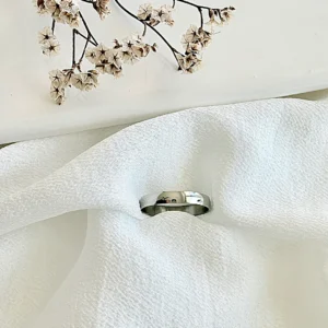 Anillo acero, alianza.
